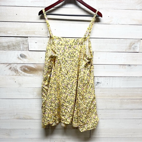 Torrid Dress Womens 2X Yellow Floral Mini Challis Sundress Pockets - Picture 8 of 13